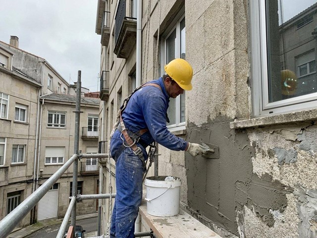 Recupera el aspecto de tu edificio con revestimiento e impermeabilización de fachadas en A Coruña
